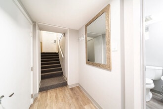 11333-11389 89 St NW in Edmonton, AB - Building Photo - Building Photo