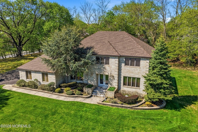 14 Kastor Ln in West Long Branch, NJ - Building Photo - Building Photo