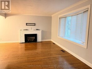 172 Allanford Rd in Toronto, ON - Building Photo - Building Photo