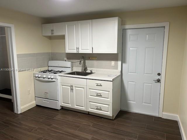 1628 Polk St in Hollywood, FL - Building Photo