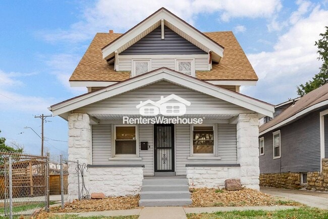 3305 Askew Ave in Kansas City, MO - Foto de edificio - Building Photo