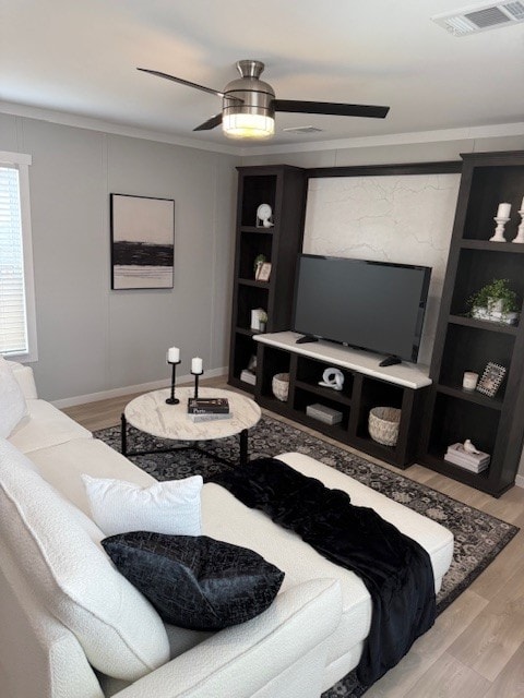 15949 S Flores Rd in San Antonio, TX - Foto de edificio - Building Photo