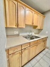 5320 Lovell Ave in Fort Worth, TX - Foto de edificio - Building Photo