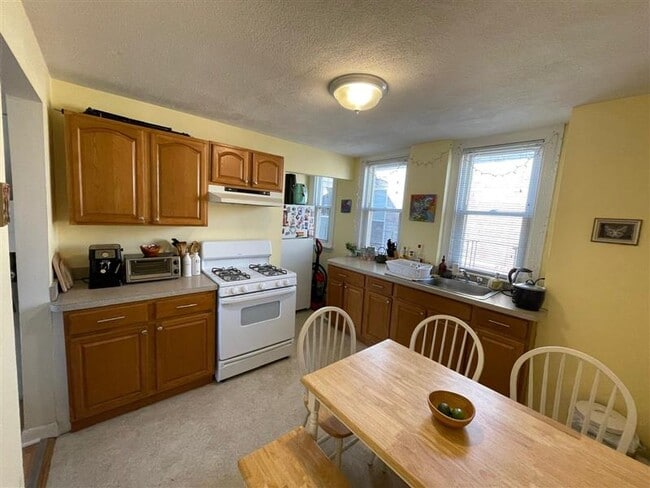 2 Central St, Unit #4