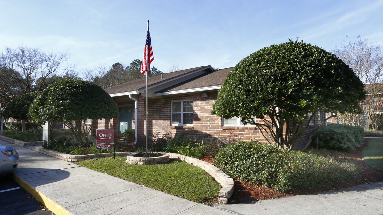 Gregory West Apartments in Jacksonville, FL - Foto de edificio