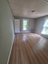 706 E Kibby St, Unit 706.5 in Lima, OH - Building Photo