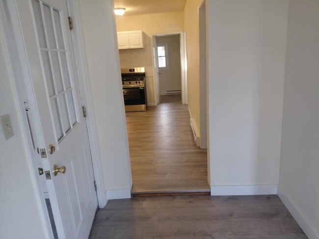 24 Franklindale Ave in Wappingers Falls, NY - Building Photo - Building Photo