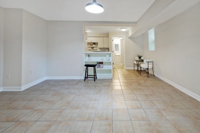 property at 1913 Dupont Ave S