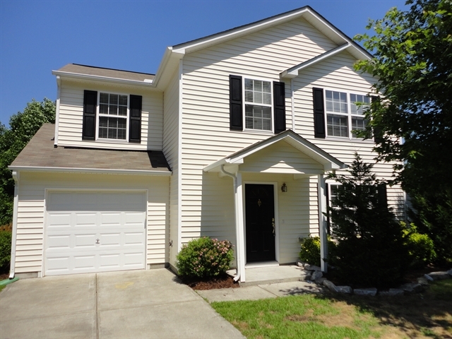 3825 Tyler Bluff Ln in Raleigh, NC - Building Photo