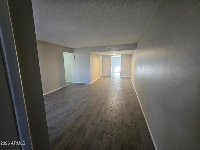 1927 E Hampton Ave in Mesa, AZ - Building Photo - Building Photo
