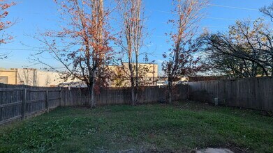 7015 S 78th E Ave in Tulsa, OK - Building Photo - Building Photo