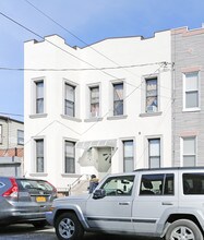 5911 68th Ave in Ridgewood, NY - Building Photo - Building Photo