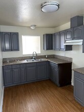 18219 Cherimoya Rd in Adelanto, CA - Building Photo - Building Photo