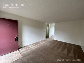 3481 Tripp Dr in Reno, NV - Building Photo - Building Photo