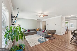 5389 Burrus Ln in Mableton, GA - Building Photo - Building Photo