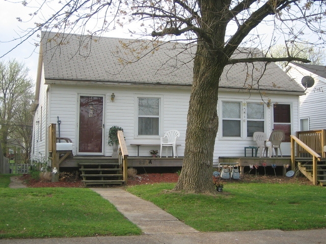 821 Stanley Ave in Evansville, IN - Foto de edificio