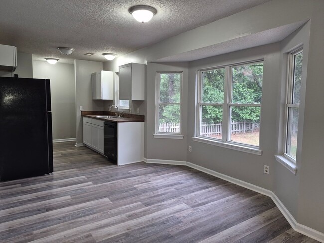 62 Oakwater Dr in Cameron, NC - Building Photo - Building Photo