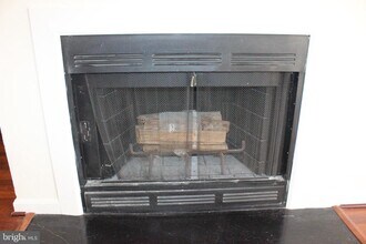 604 Rolling Hill Walk-Unit -201 in Odenton, MD - Building Photo - Building Photo