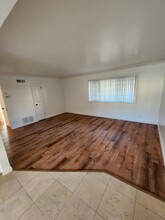 124 Buckthorn Way in Menlo Park, CA - Building Photo - Building Photo