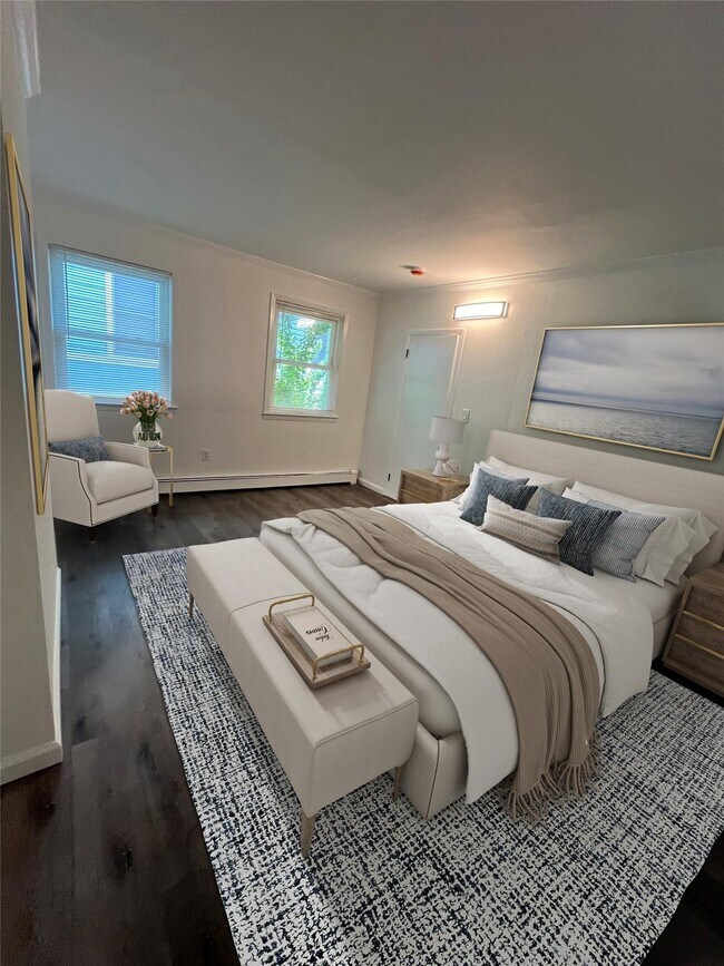 76 Bayview Ave-Unit -B in Northport, NY - Building Photo - Building Photo