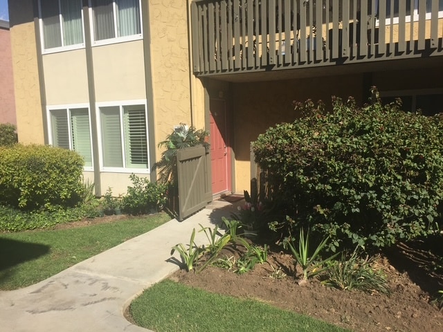 23300 Marigold Ave, Unit C103 in Torrance, CA - Building Photo - Building Photo