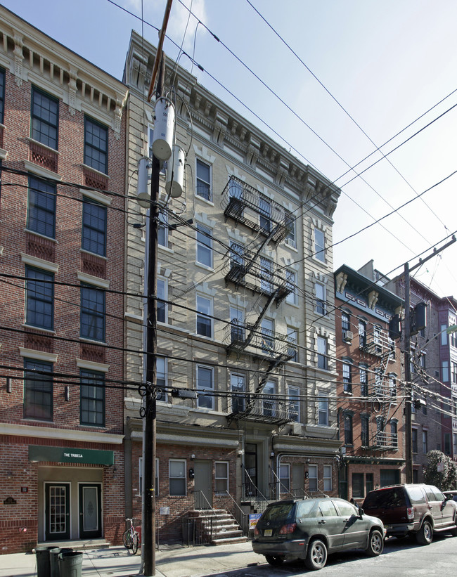 109-111 Willow Ave in Hoboken, NJ - Foto de edificio - Building Photo