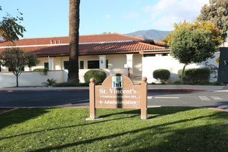 St. Vincent's Gardens in Santa Barbara, CA - Building Photo - Building Photo