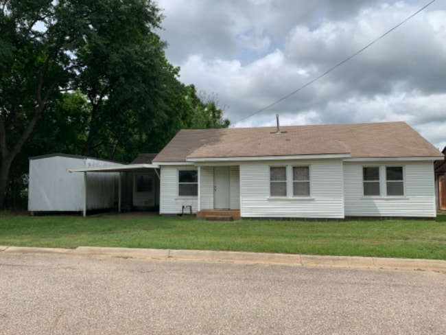 property at 1215 E 5th St