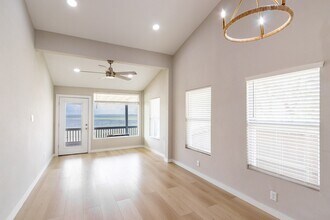 2830 Bay Oaks Harbor Dr in Baytown, TX - Building Photo - Building Photo