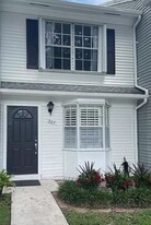 307 Georgian Park Drive in Jupiter, FL - Building Photo