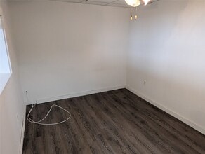 2909 1/2 Watson Blvd in Endicott, NY - Building Photo - Building Photo
