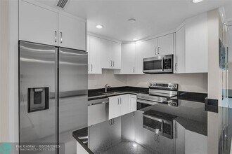 6319 Bay Club Dr in Fort Lauderdale, FL - Building Photo - Building Photo
