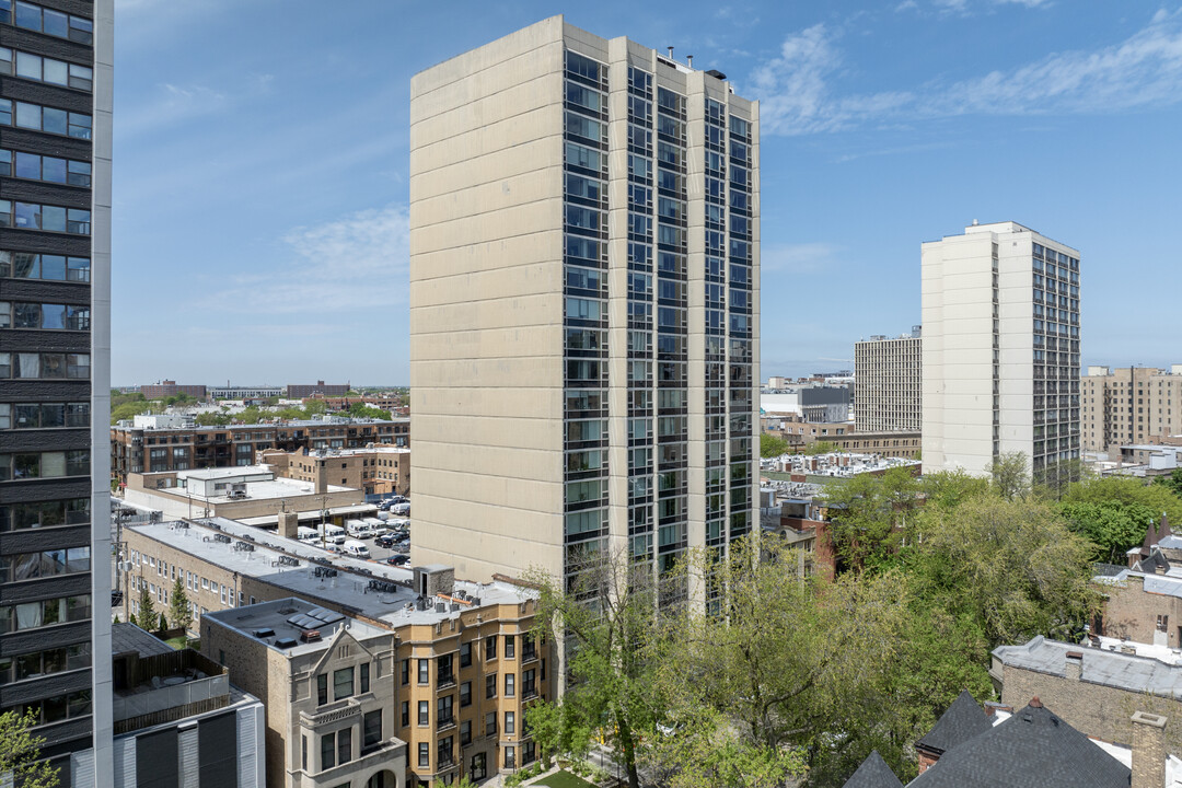 The Hampden Green in Chicago, IL - Foto de edificio