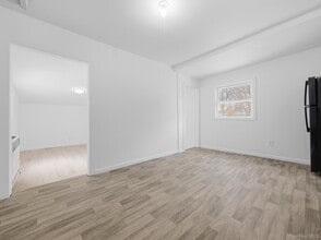 19 E Castle Ave in Spring Valley, NY - Building Photo - Building Photo