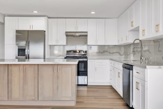 3424 Andover St in Corona, CA - Building Photo - Building Photo