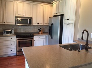809 Soaring Ln in Charleston, SC - Building Photo - Building Photo