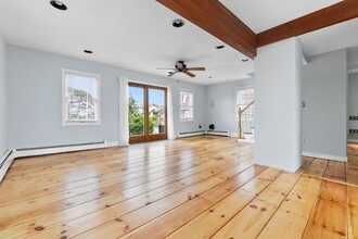 80 Lennox Rd in Nahant, MA - Building Photo - Building Photo