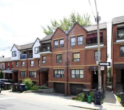 Wales Casimir in Toronto, ON - Building Photo - Building Photo