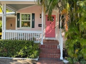 2911 Seidenberg Ave in Key West, FL - Building Photo