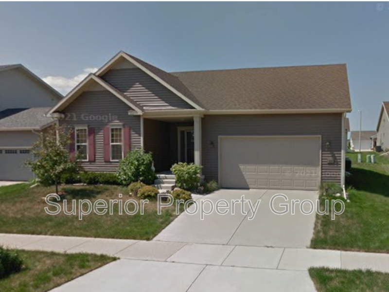 238 Wind Stone Dr in Madison, WI - Building Photo