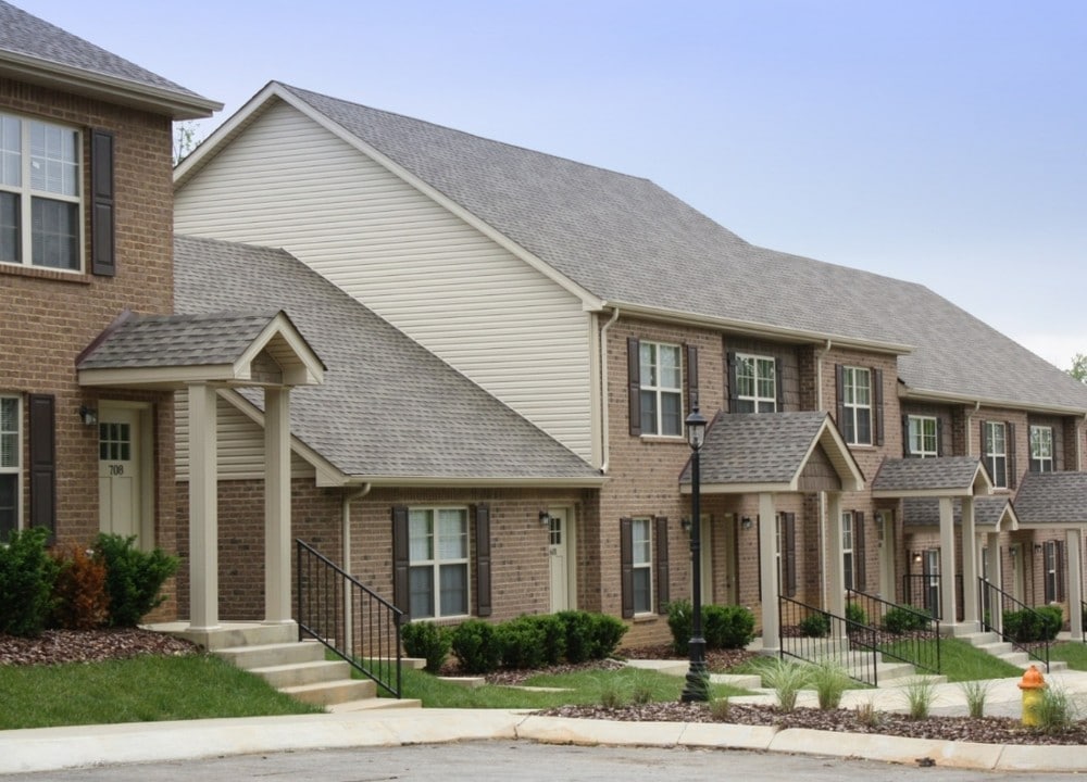 Clearview Commons in Clarksville, TN - Building Photo