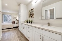 Woodcliff Apartments in Los Angeles, CA - Building Photo - Building Photo