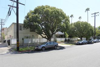 902-906 Washington Ave in Santa Monica, CA - Building Photo - Primary Photo