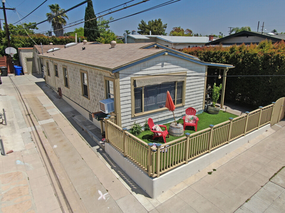 2326 Wightman in San Diego, CA - Building Photo