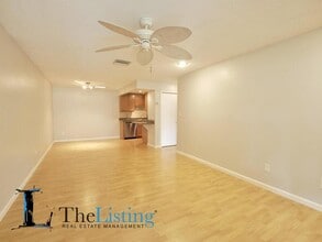 2898 Plaza Terrace Dr in Orlando, FL - Building Photo - Building Photo