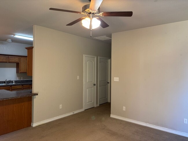 1920 Elizabeth St in Sherman, TX - Building Photo - Building Photo