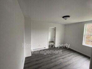 252 River Rd, Unit Unit A in Dalmatia, PA - Building Photo - Building Photo