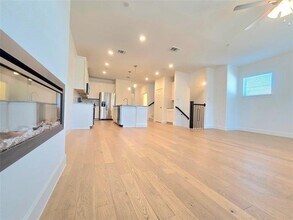 7901 Sunset Blvd in Rowlett, TX - Building Photo - Building Photo