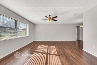 332 Dagama Ct in Kissimmee, FL - Foto de edificio - Building Photo