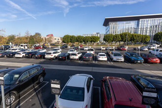 Alexan West End in Long Beach, CA - Foto de edificio - Building Photo